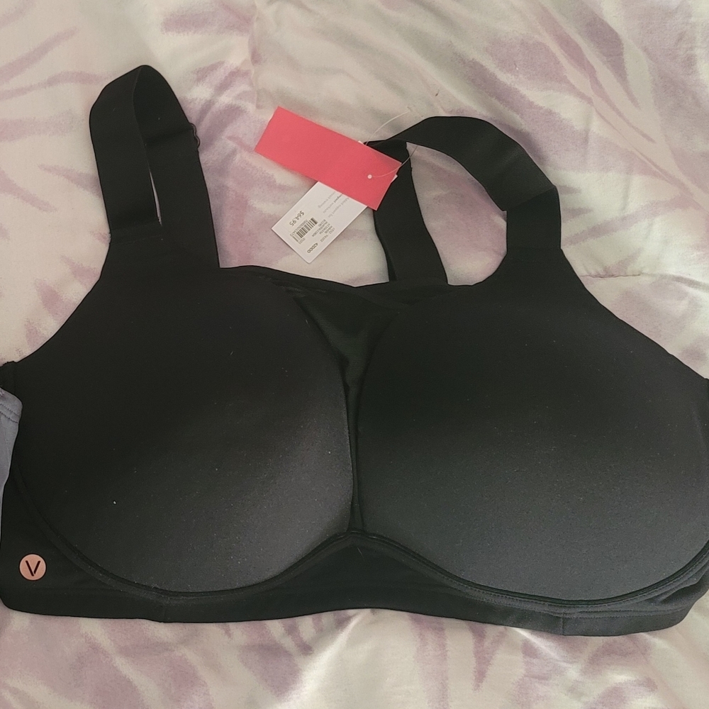 Cacique sports bra